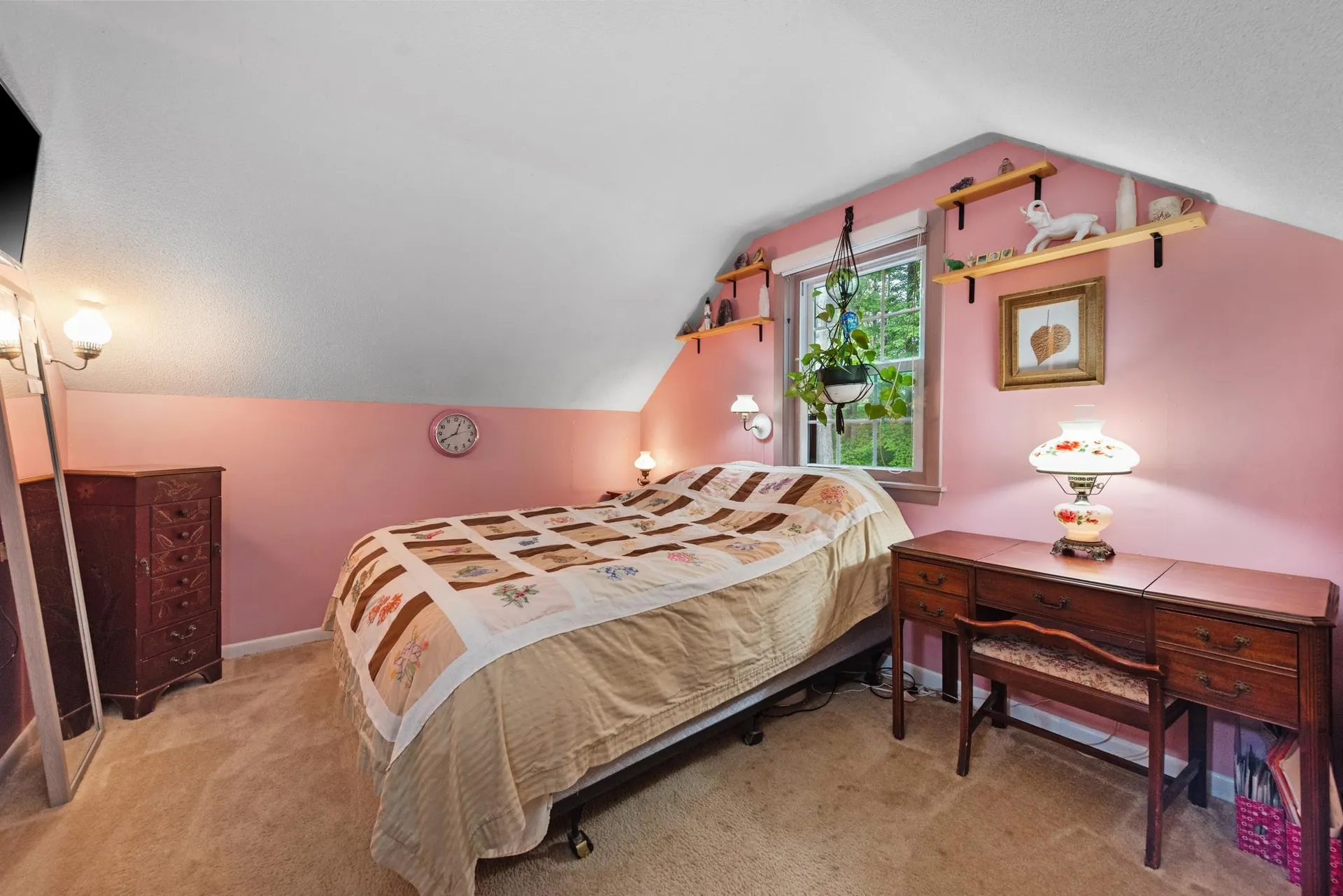 85 Lakeview Avenue Bristol NH 03222