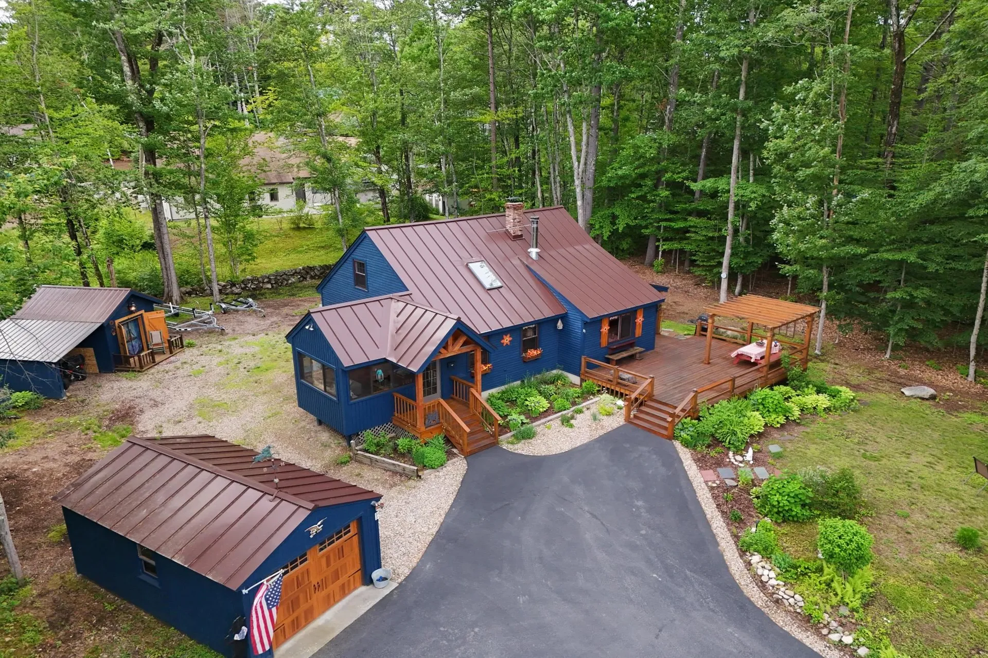 85 Lakeview Avenue Bristol NH 03222