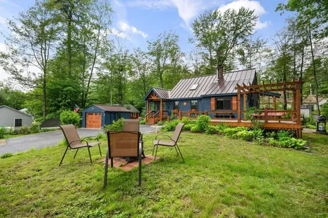 85 Lakeview Avenue Bristol NH 03222