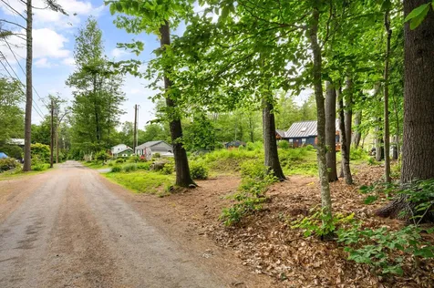 85 Lakeview Avenue Bristol NH 03222