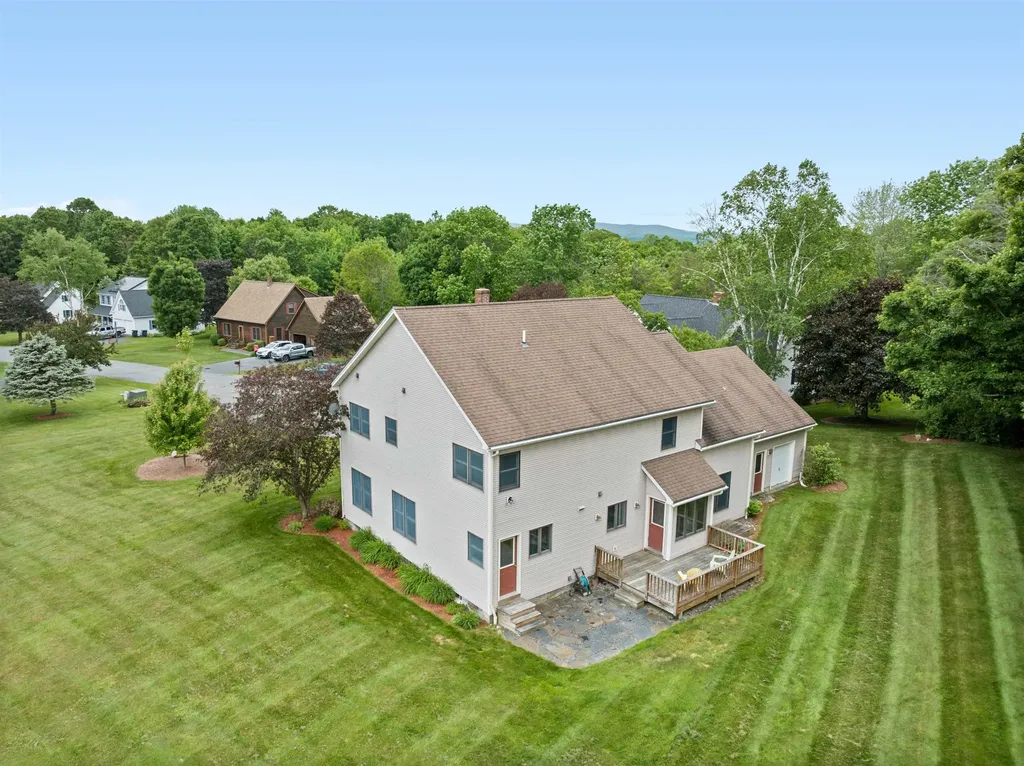 73 Cobble Hill Meadows Barre Town VT 05641