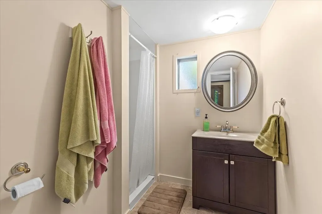 424 North Shore Road Isle La Motte VT 05463