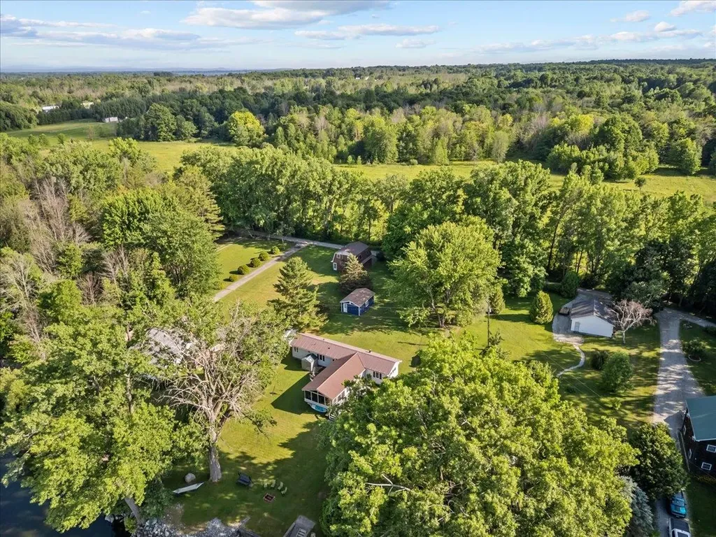 424 North Shore Road Isle La Motte VT 05463