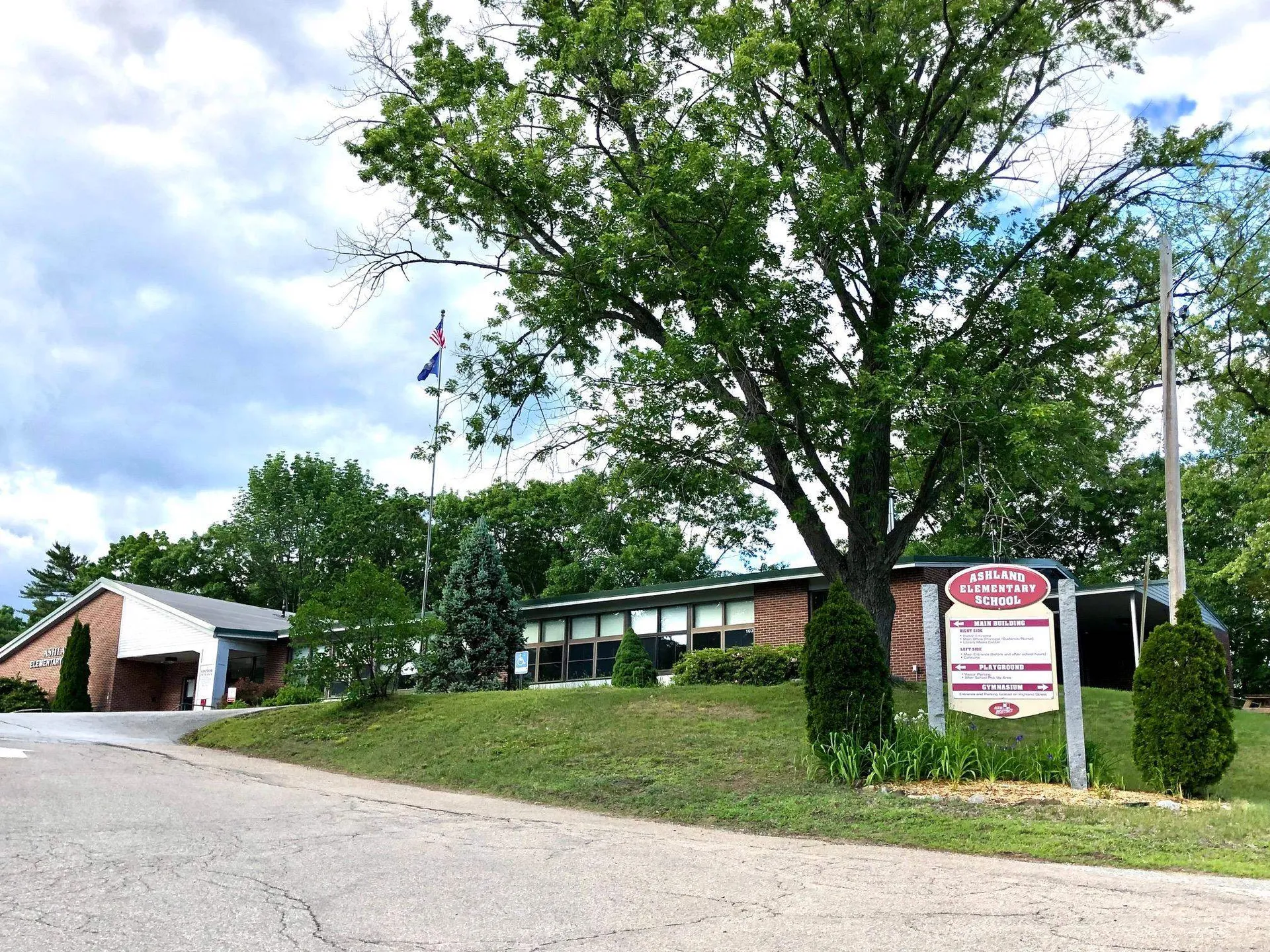 00 River Street Ashland NH 03217