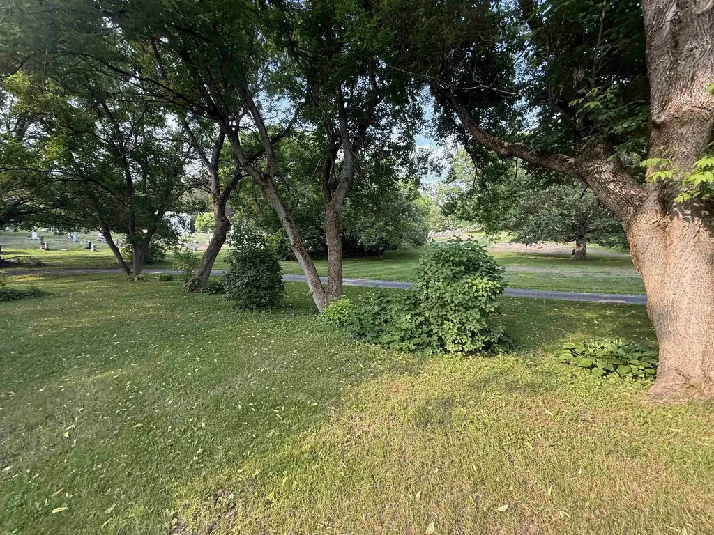 60 South Street Proctor VT 05763