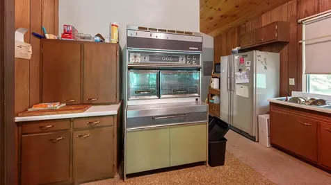 31 Suissevale Avenue Moultonborough NH 03254