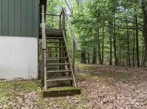 31 Suissevale Avenue Moultonborough NH 03254