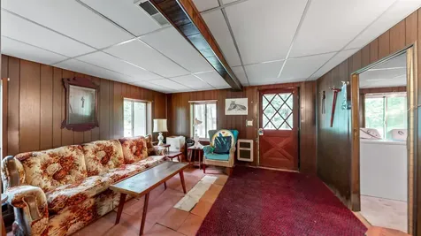 31 Suissevale Avenue Moultonborough NH 03254