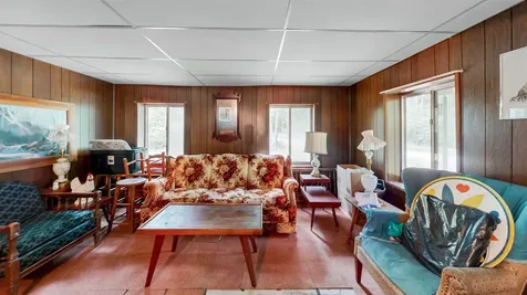 31 Suissevale Avenue Moultonborough NH 03254