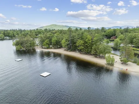 31 Suissevale Avenue Moultonborough NH 03254