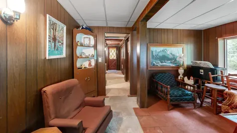 31 Suissevale Avenue Moultonborough NH 03254