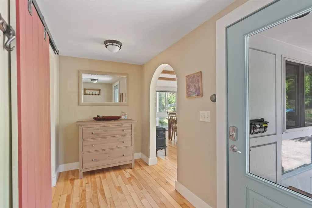 11 Beacon Street South Burlington VT 05403