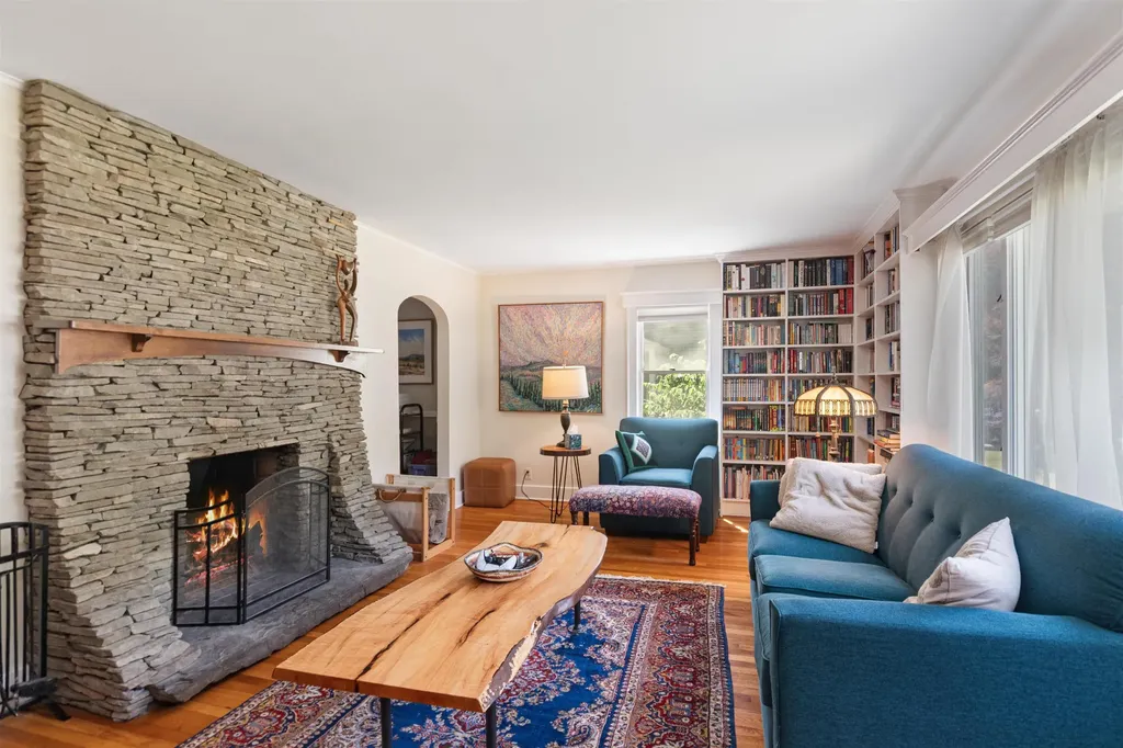 11 Beacon Street South Burlington VT 05403