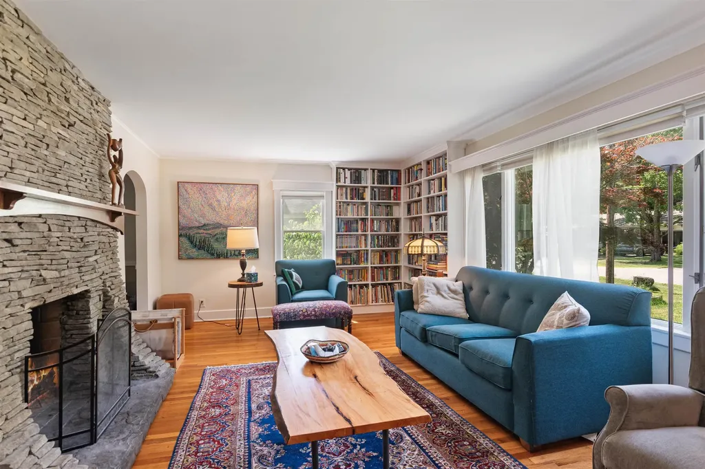 11 Beacon Street South Burlington VT 05403