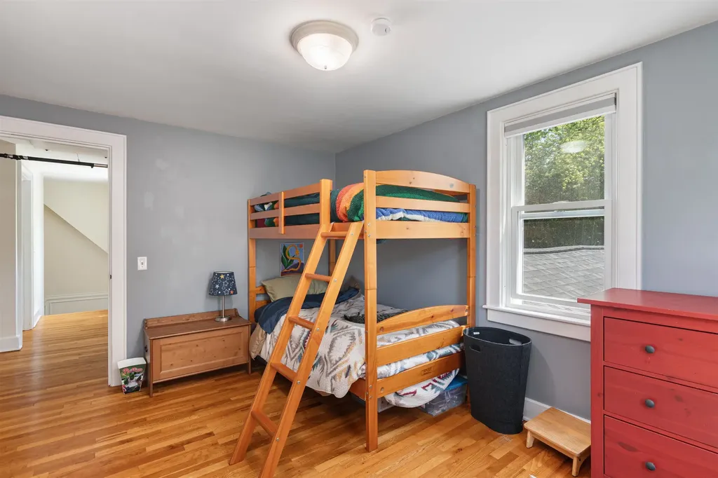 11 Beacon Street South Burlington VT 05403