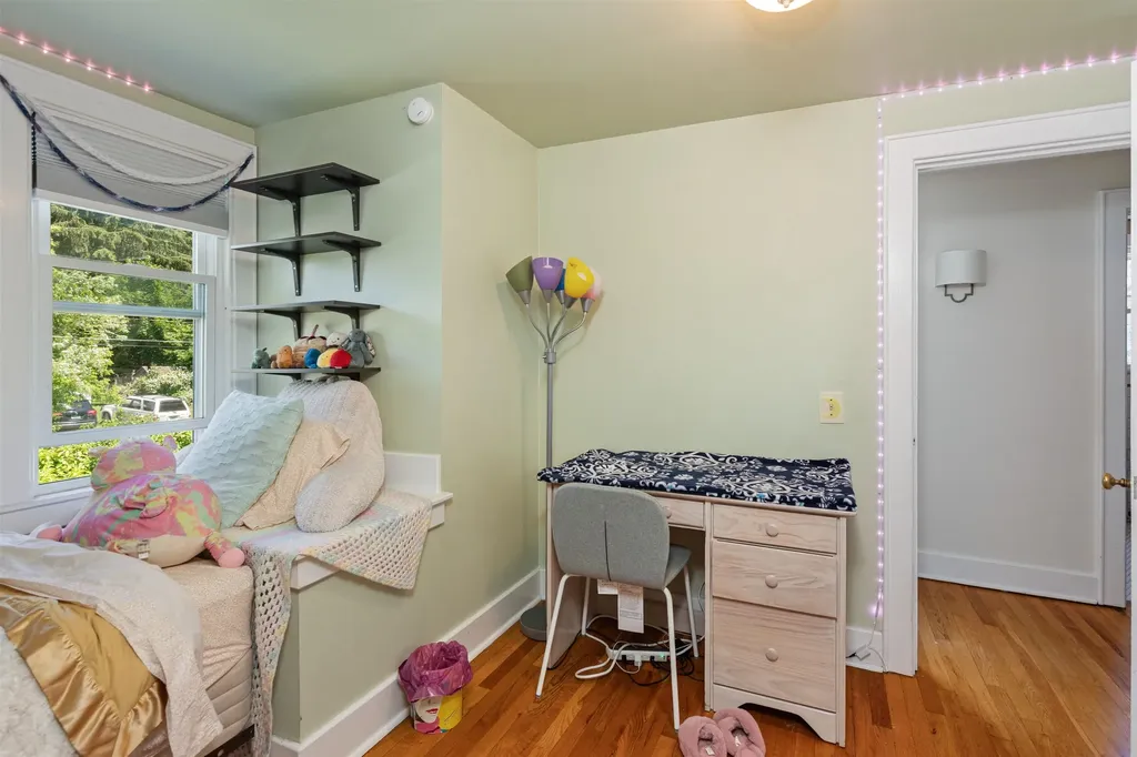 11 Beacon Street South Burlington VT 05403