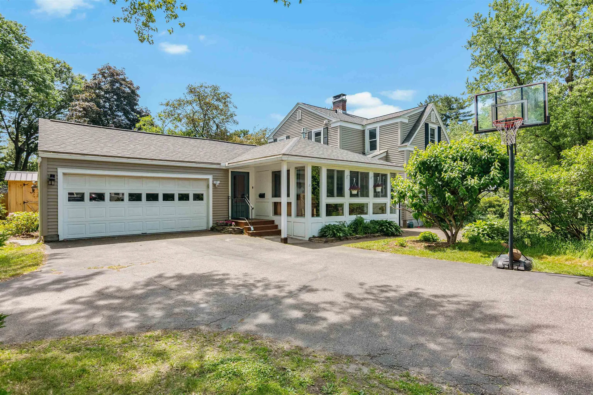 11 Beacon Street South Burlington VT 05403