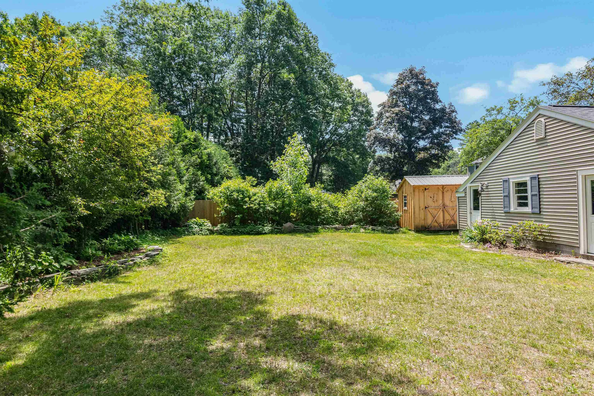 11 Beacon Street South Burlington VT 05403