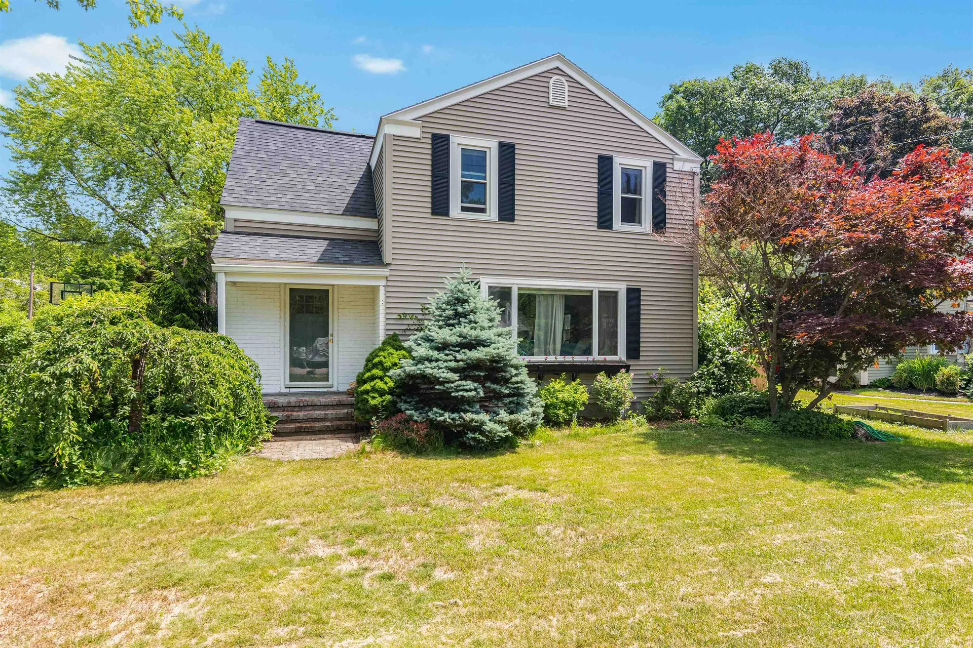 11 Beacon Street South Burlington VT 05403