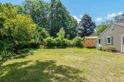 11 Beacon Street South Burlington VT 05403