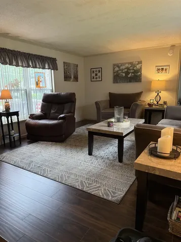 8 Sir Lancelot Drive Exeter NH 03833