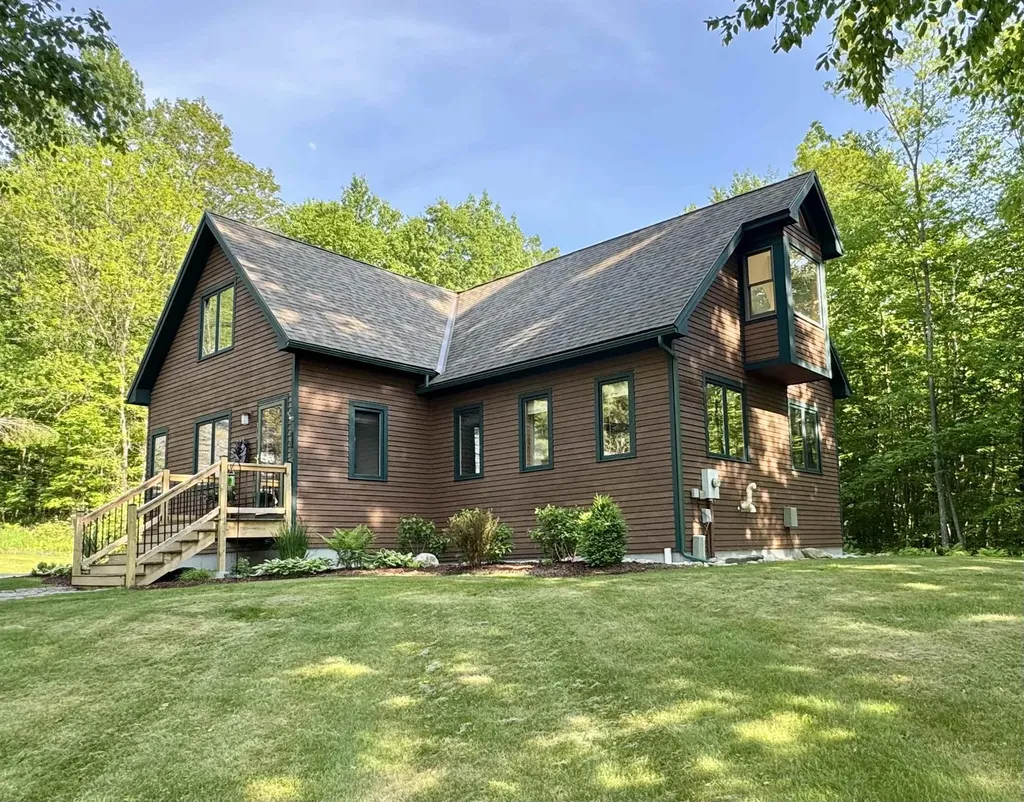 107 Top Ridge Mendon VT 05701