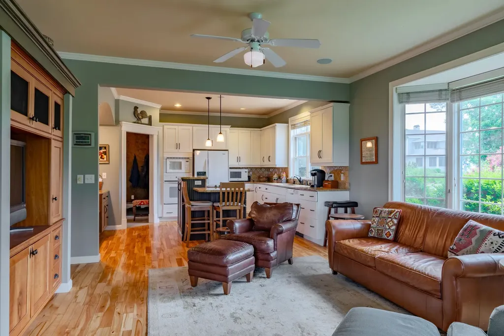 308 Park Road South Burlington VT 05403