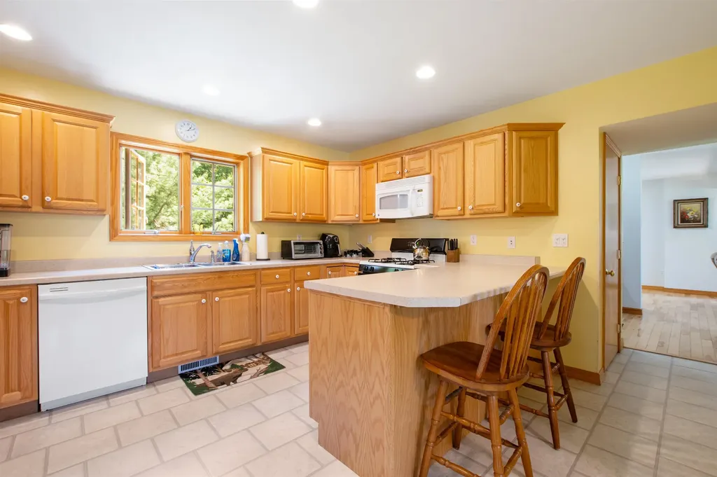 2006 Hutchins Street Berlin NH 03570