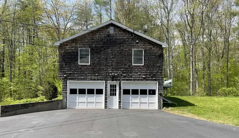28 Garrison Lane Madbury NH 03823