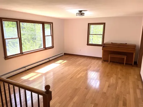 28 Garrison Lane Madbury NH 03823