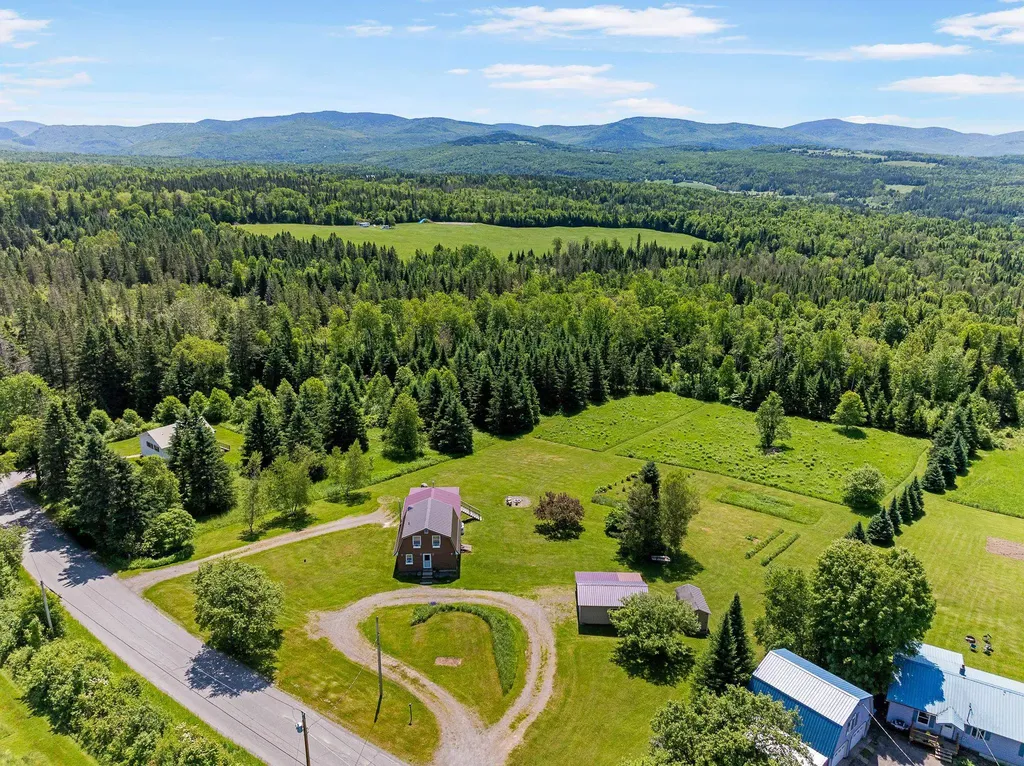 174 East Colebrook Road Colebrook NH 03576