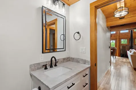 1 Peak Vista Lane Madison NH 03849