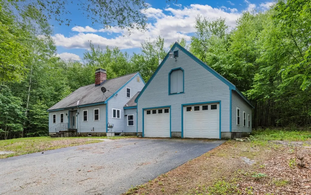 120 Old Lee Road Newfields NH 03856