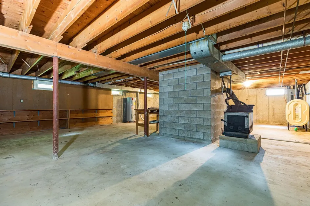 120 Old Lee Road Newfields NH 03856