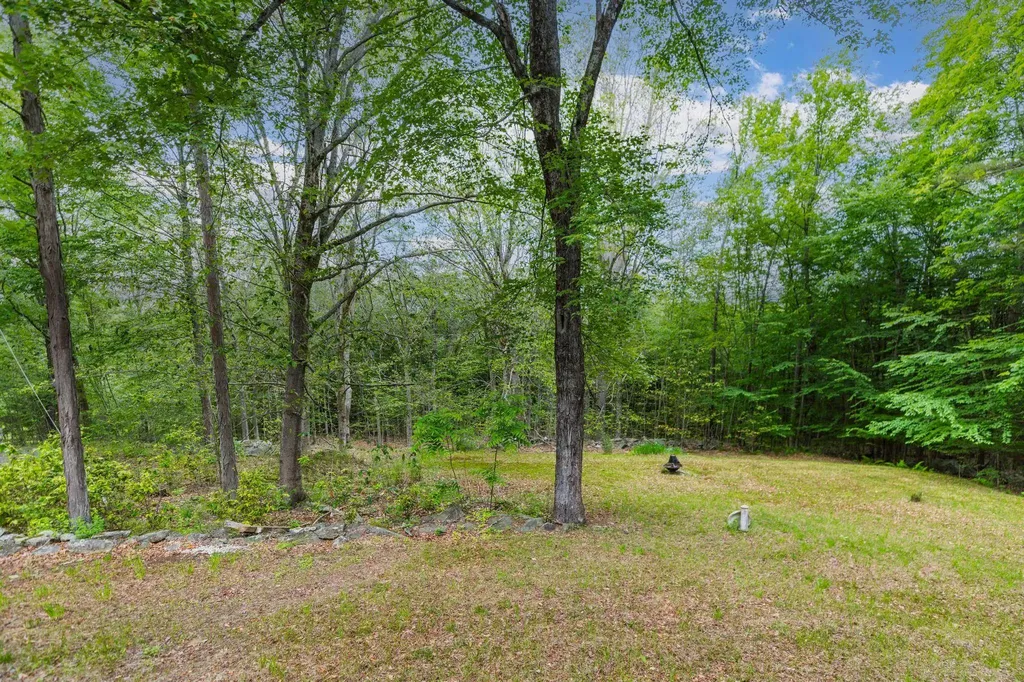 120 Old Lee Road Newfields NH 03856