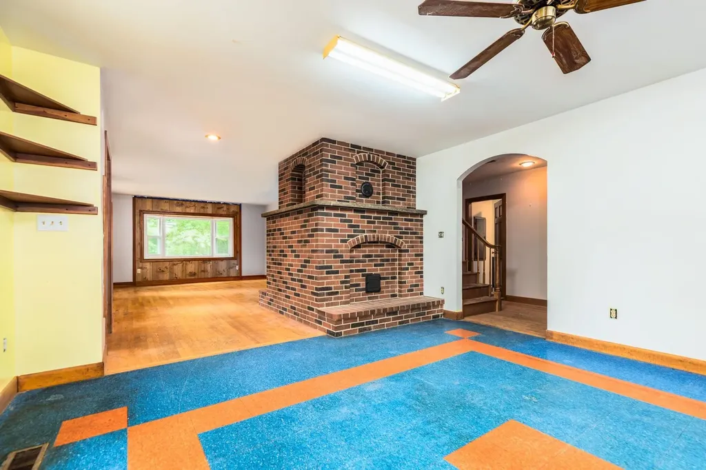 120 Old Lee Road Newfields NH 03856