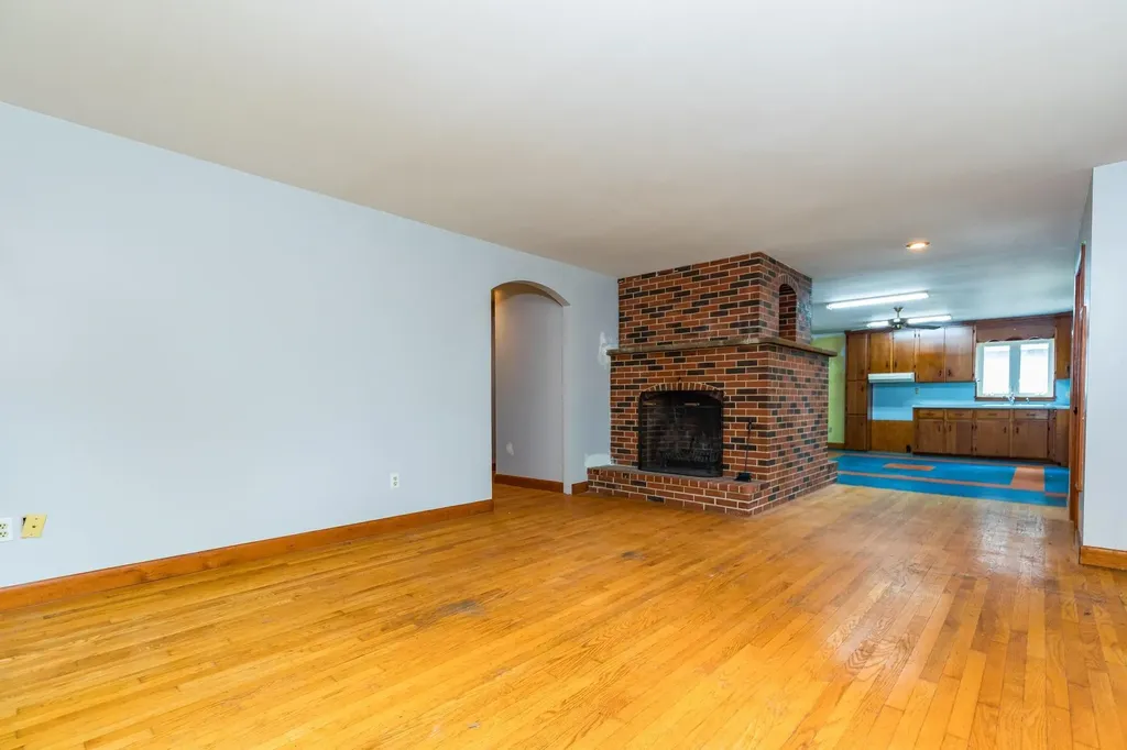 120 Old Lee Road Newfields NH 03856