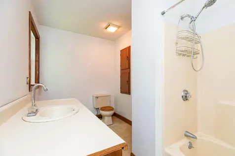 120 Old Lee Road Newfields NH 03856