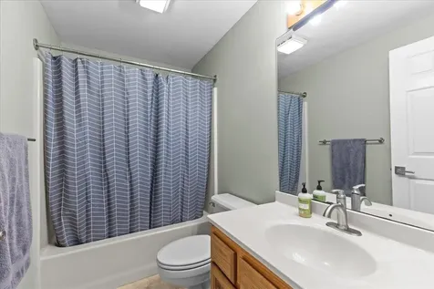8 Kristen Court Williston VT 05495