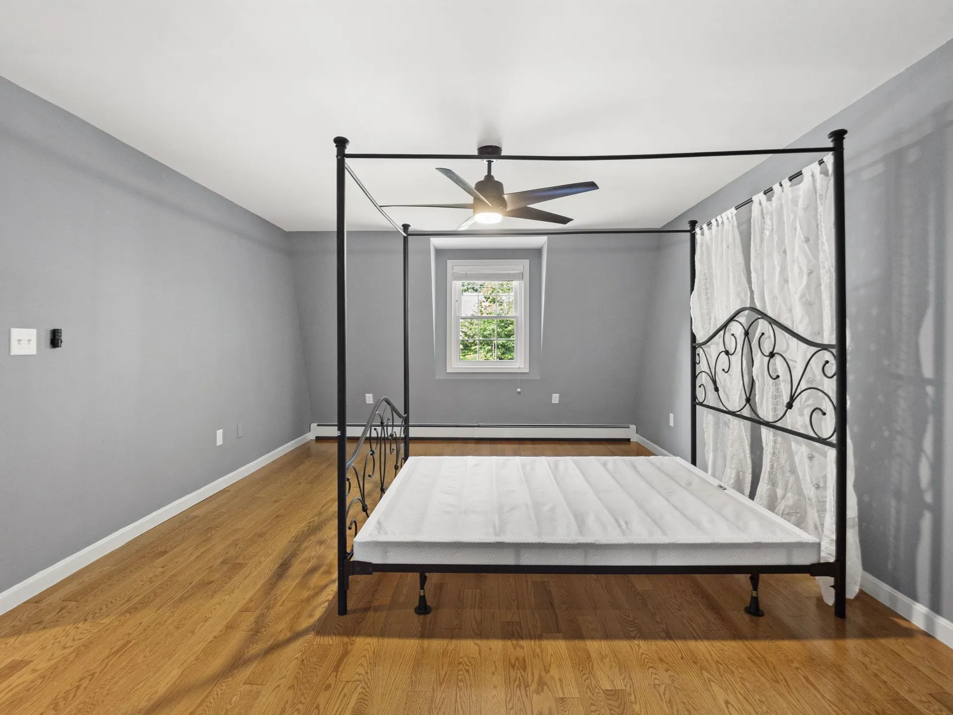 44 Mcquade Brook Road Bedford NH 03110