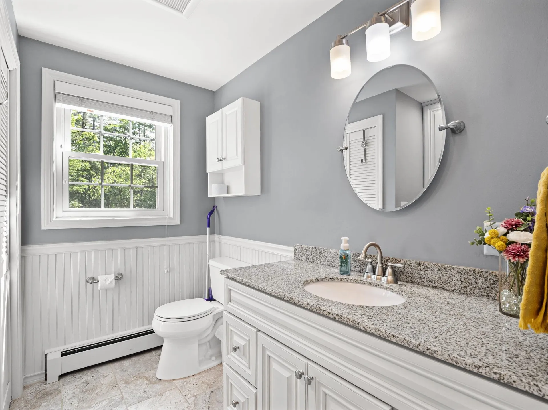 44 Mcquade Brook Road Bedford NH 03110