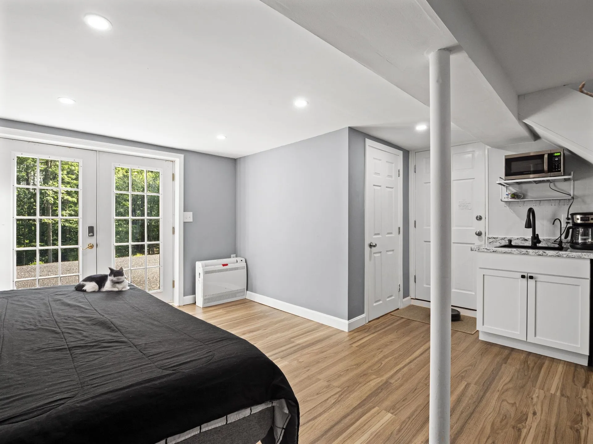 44 Mcquade Brook Road Bedford NH 03110