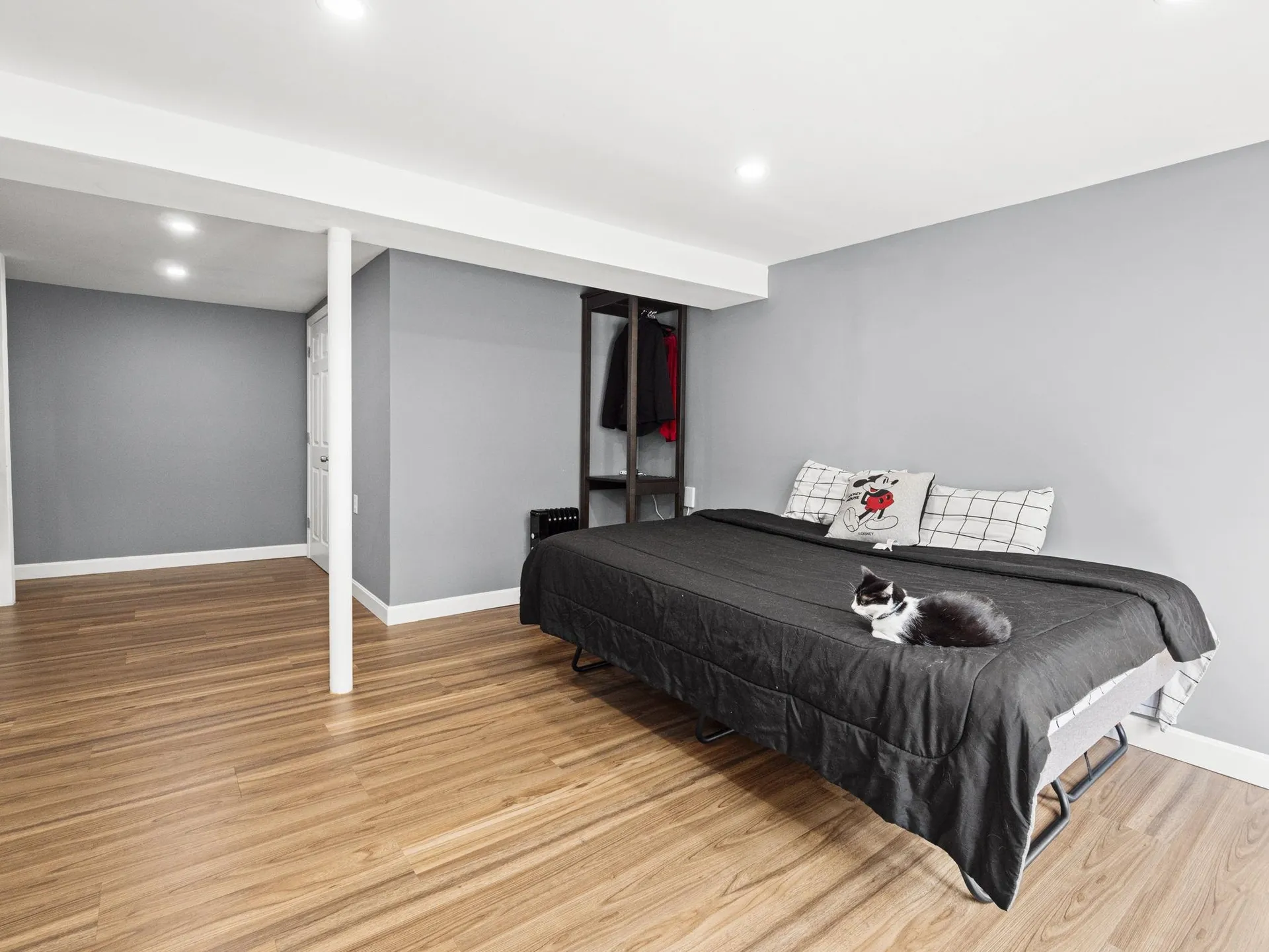 44 Mcquade Brook Road Bedford NH 03110