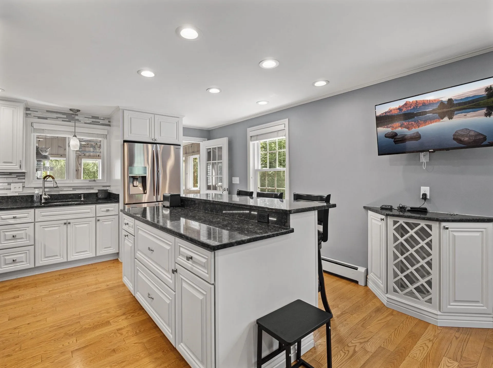 44 Mcquade Brook Road Bedford NH 03110