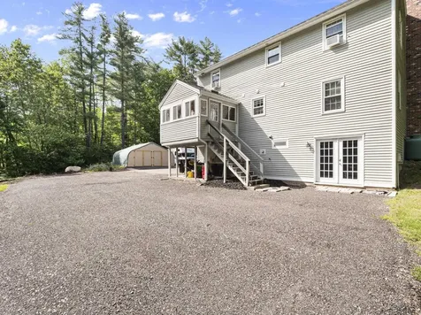 44 Mcquade Brook Road Bedford NH 03110
