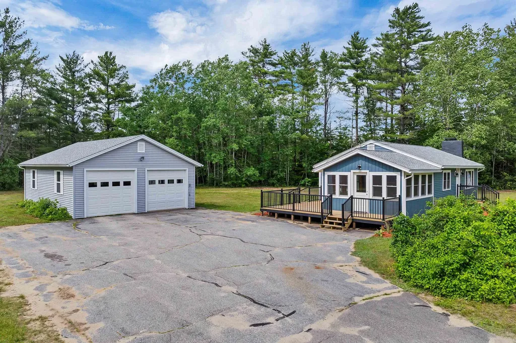 10 Stevens Road Wilmot NH 03287