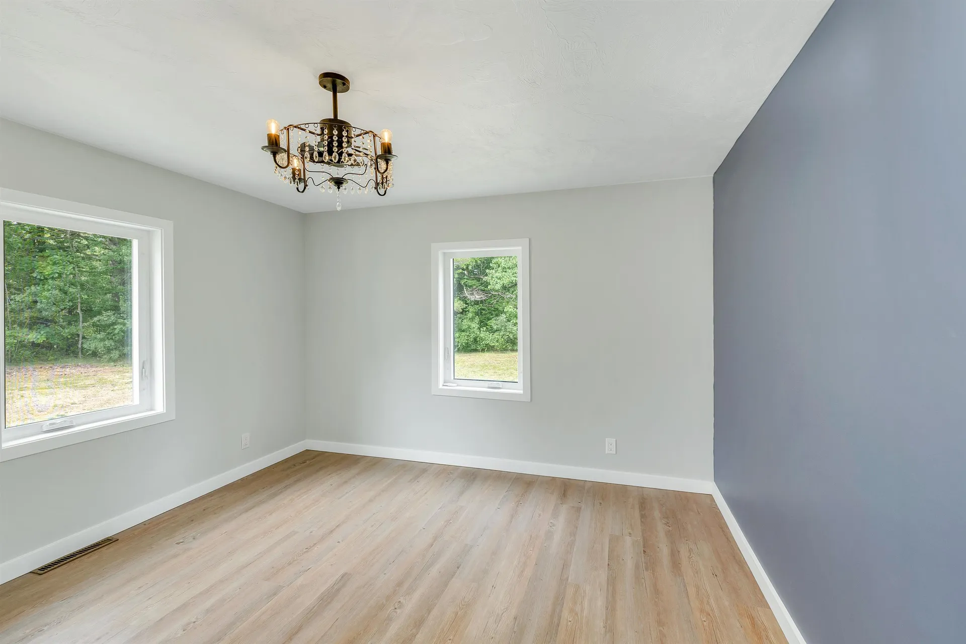 10 Stevens Road Wilmot NH 03287