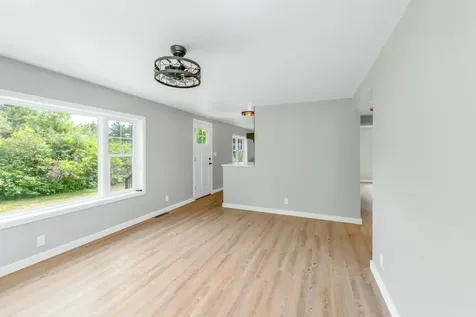 10 Stevens Road Wilmot NH 03287