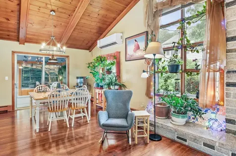 4 Sauer Terrace Durham NH 03824