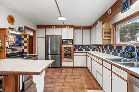 4 Sauer Terrace Durham NH 03824